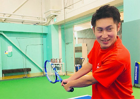 鈴木（すずき と）コーチ