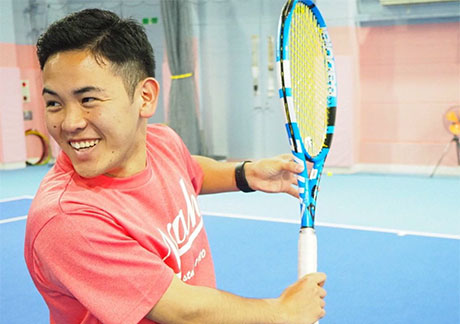 速川（はやかわ）コーチ